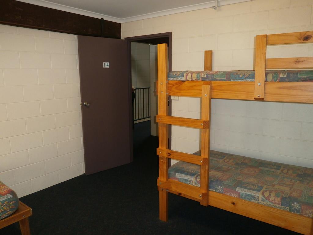 Launceston Backpackers Hostel Стая снимка