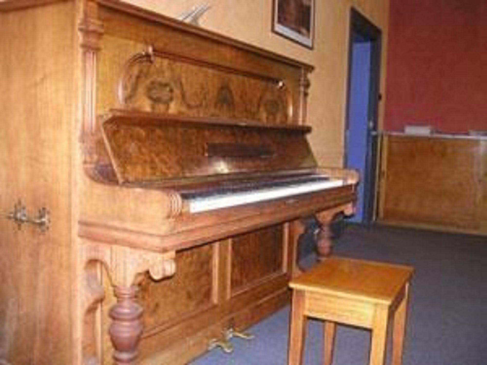 Launceston Backpackers Hostel Екстериор снимка