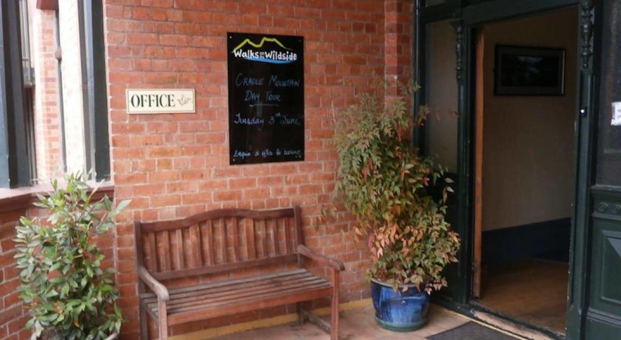 Launceston Backpackers Hostel Екстериор снимка