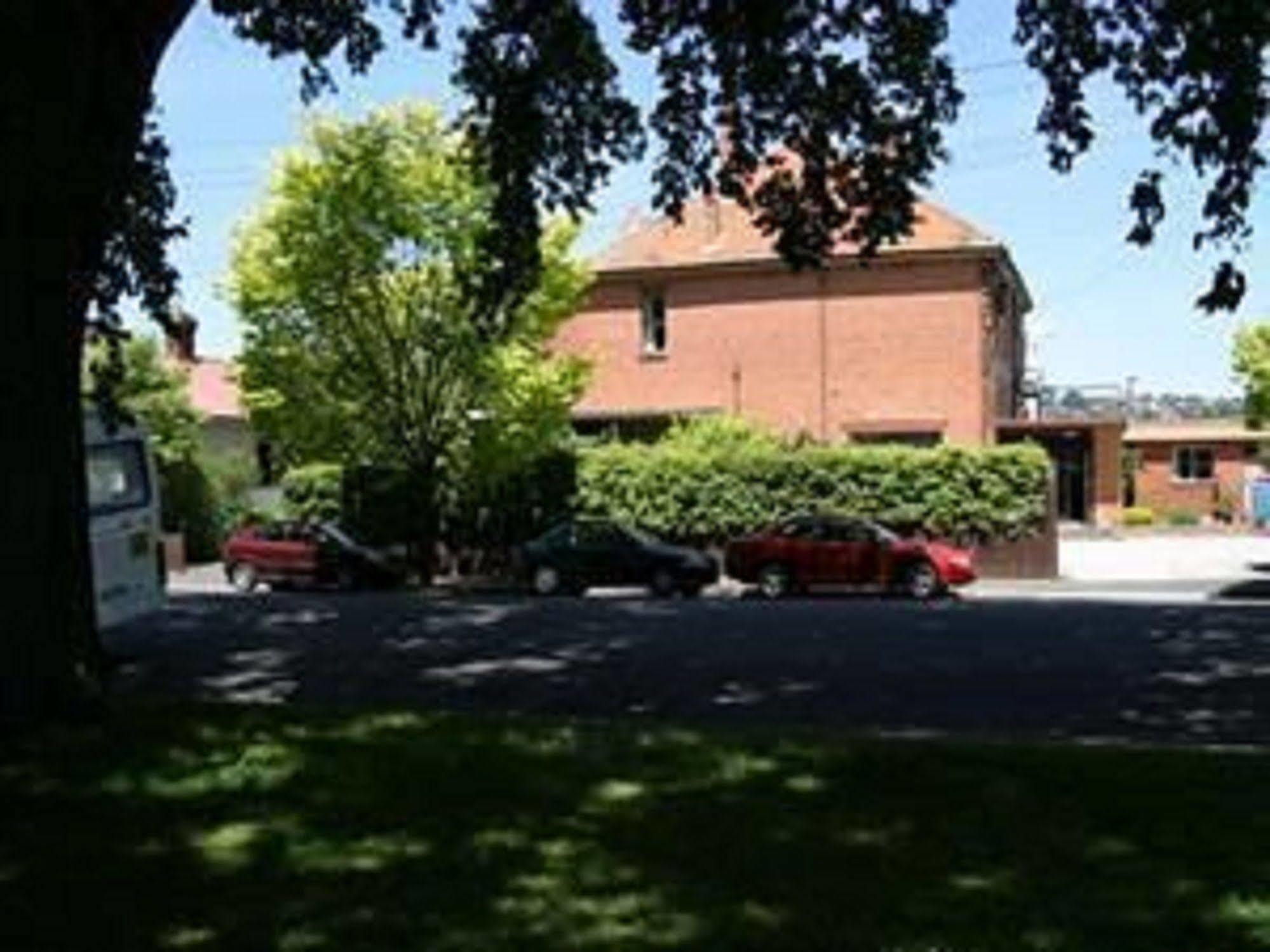 Launceston Backpackers Hostel Екстериор снимка
