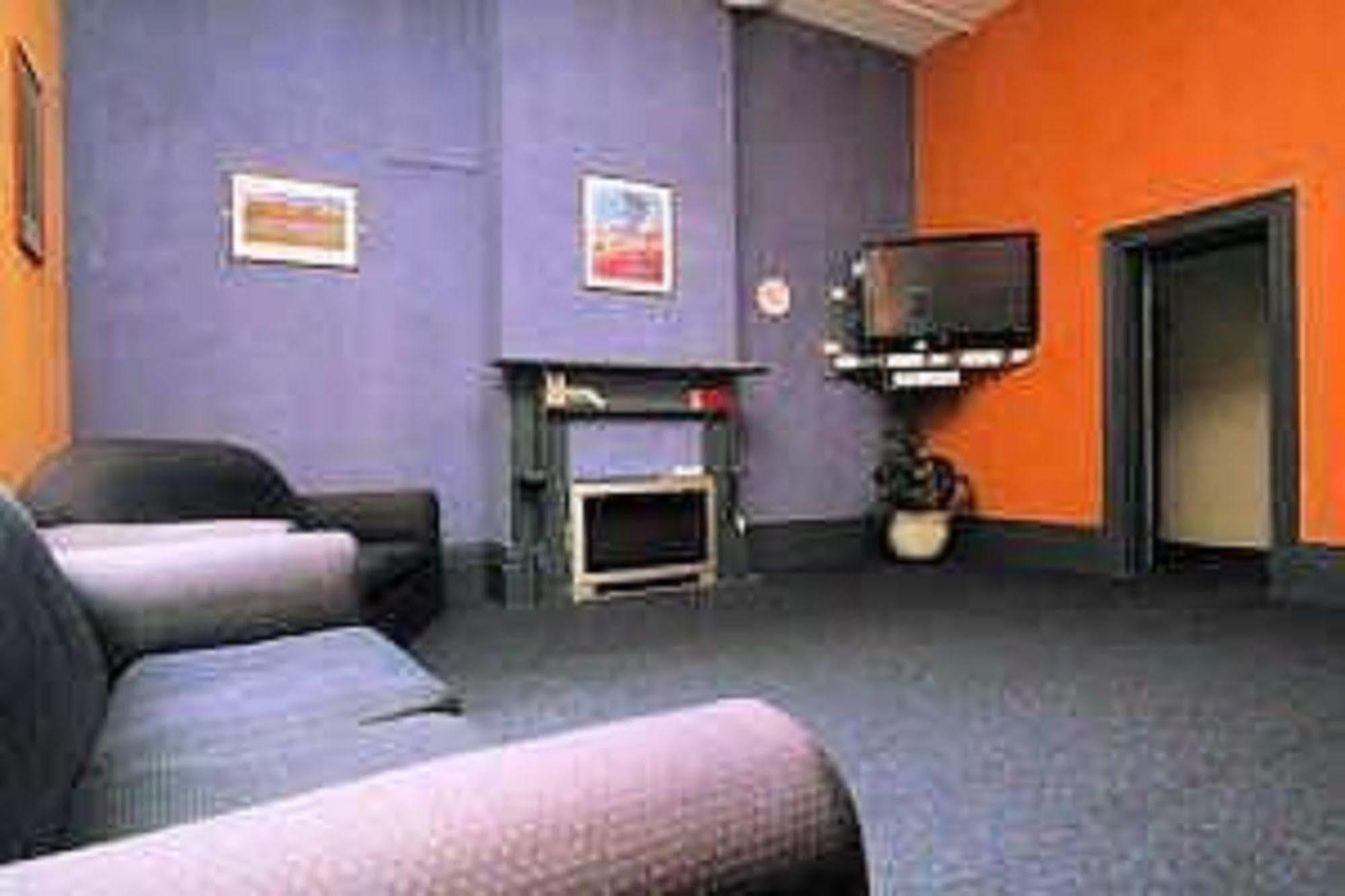 Launceston Backpackers Hostel Екстериор снимка